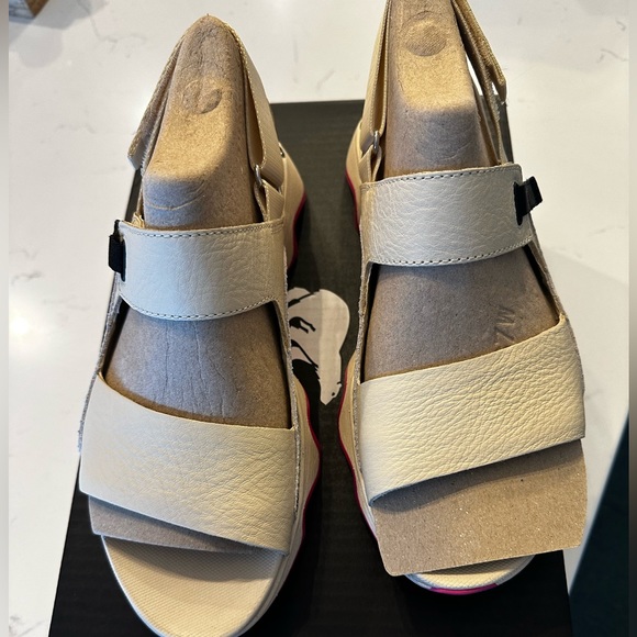 Sorel Women's Kinetic Impact II Sling Low Sandals. Rarely worn Size 8.5 new - Picture 7 of 13